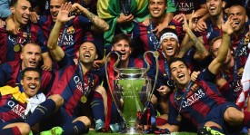 队长转会梦碎，球队续约争议发酵，教练与球员关系紧张，拒绝续约风波来袭